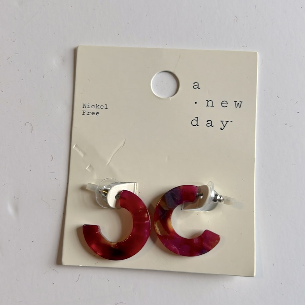 NWT Target A New Day colorful Acrylic open hoop earring